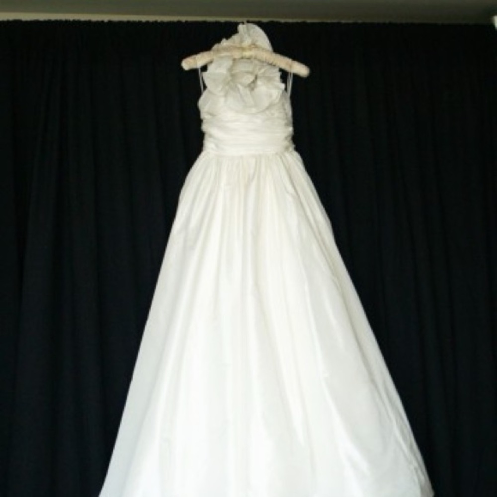 Amsale Nadine Ivory Halter Neck Wedding Gown